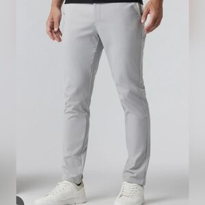 Vuori Cascade Chino Heather Gray